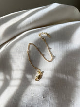 Load image into Gallery viewer, Gold filled Satellite Bracelet
